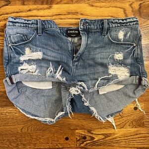 Bebe Distressed Womens Denim Jean Shorts Size 29
